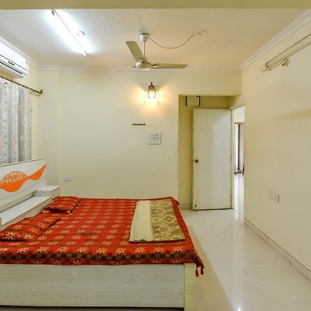Comfortable Living Navi Mumbai Buitenkant foto