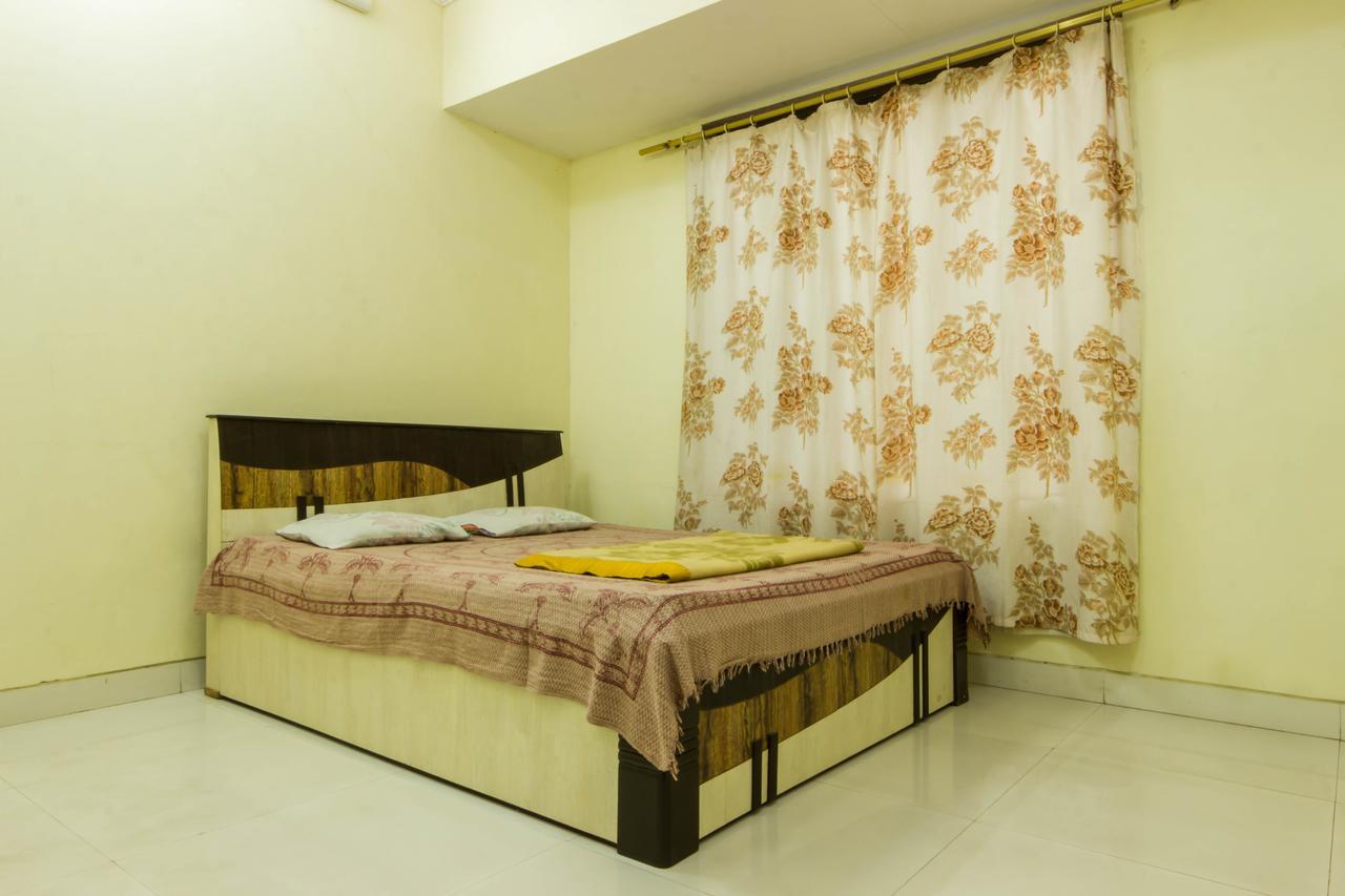 Comfortable Living Navi Mumbai Buitenkant foto