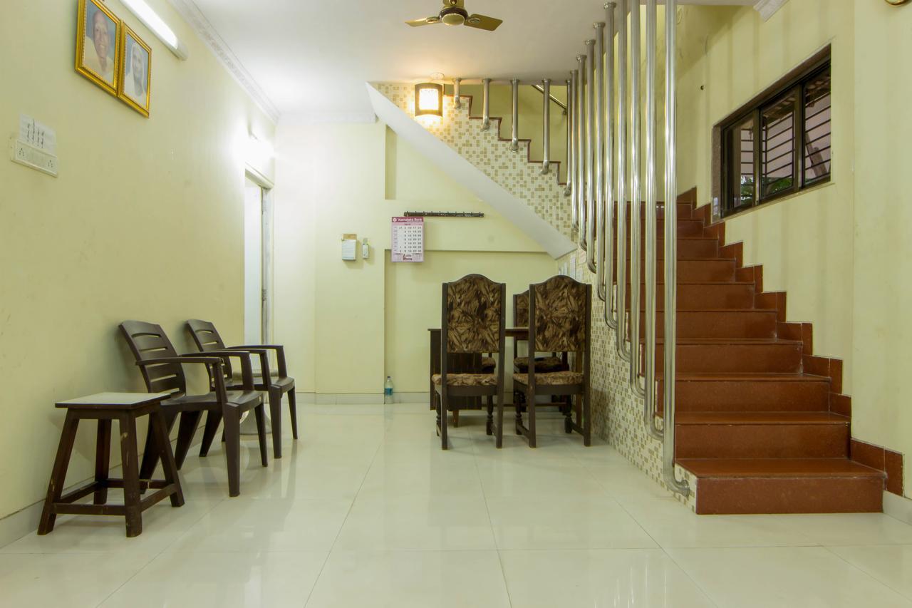 Comfortable Living Navi Mumbai Buitenkant foto